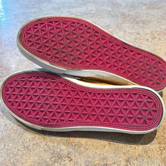 Corky’s Golden Yellow Canvas Sneakers women size 9 - Picture 5 of 5